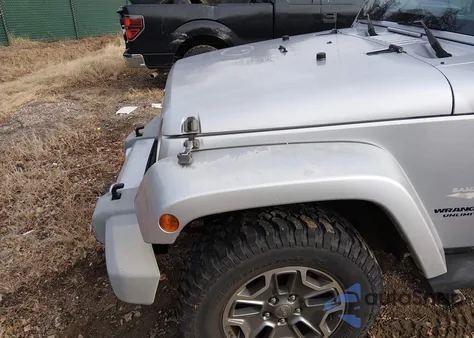 2008 Jeep Wrangler Unlimited Sahara z USA, uszkodzony, nr VIN 1J8GA59198L503582